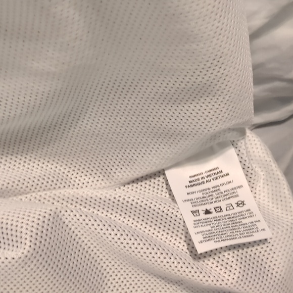 Nike Jacket - Picture 10 of 10